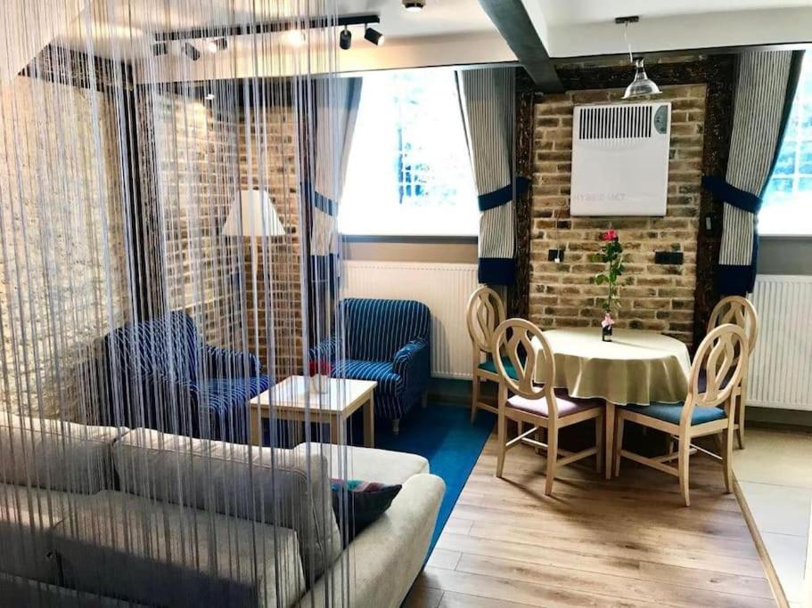 Apartamento Charming Loft Near Old Town Tallin Exterior foto