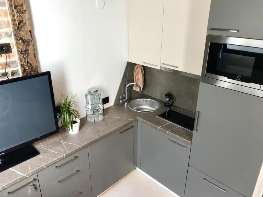 Apartamento Charming Loft Near Old Town Tallin Exterior foto